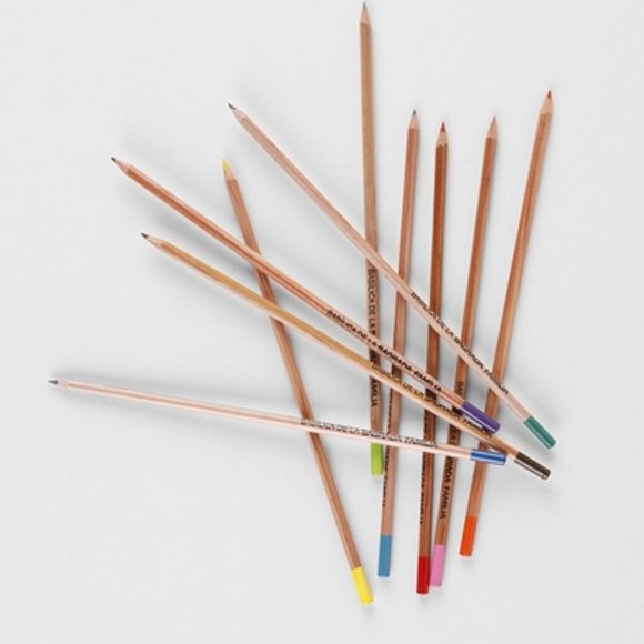 Barcelona Sagrada Familia 10 Color Pencils Set - Picture 3 of 3